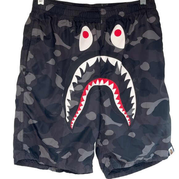 A Bathing Ape Shark Camo Swim Shorts Black/Grey Mens M Polyester 53L - Picture 1 of 8